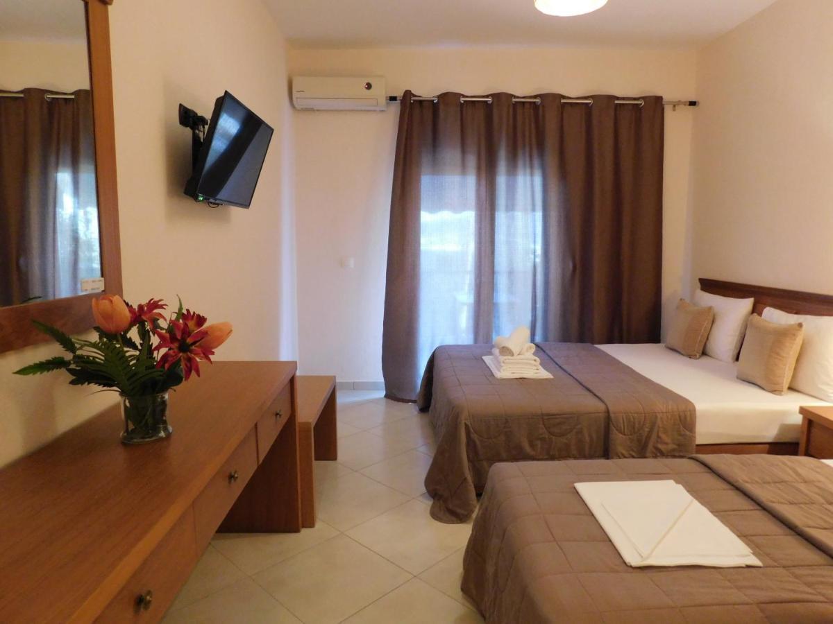 Anna House 1 Hotel Szárti Kültér fotó