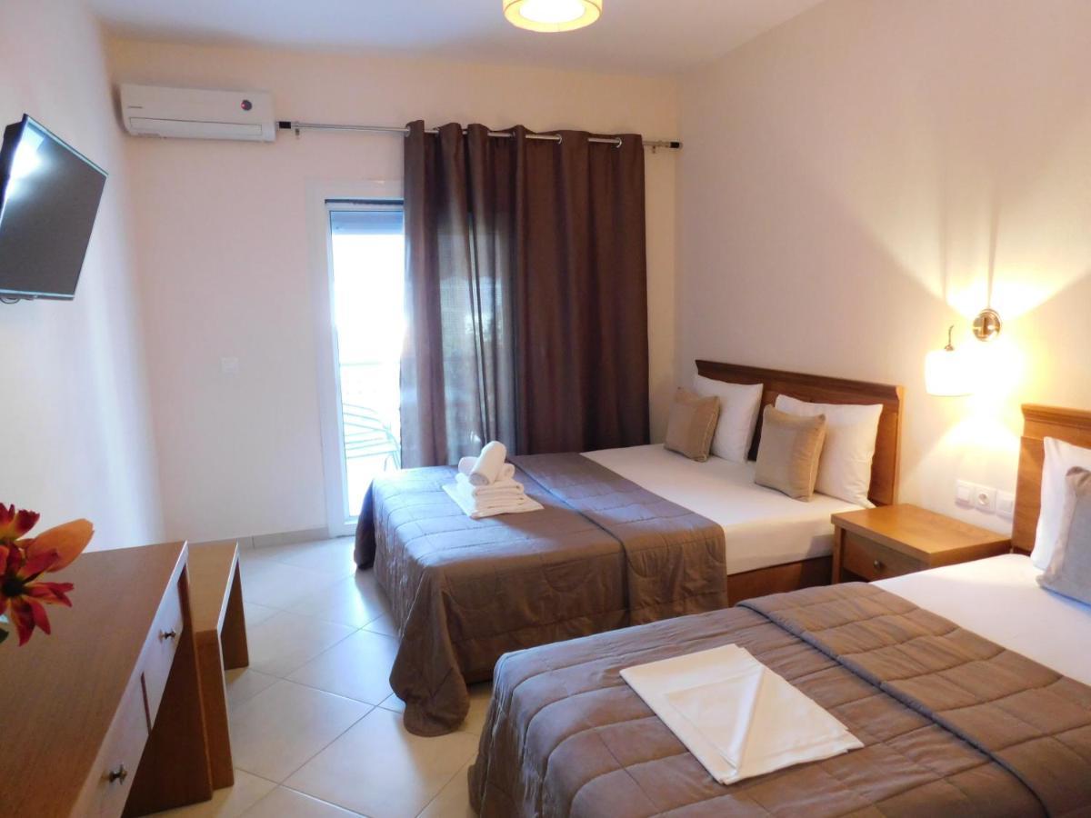 Anna House 1 Hotel Szárti Kültér fotó