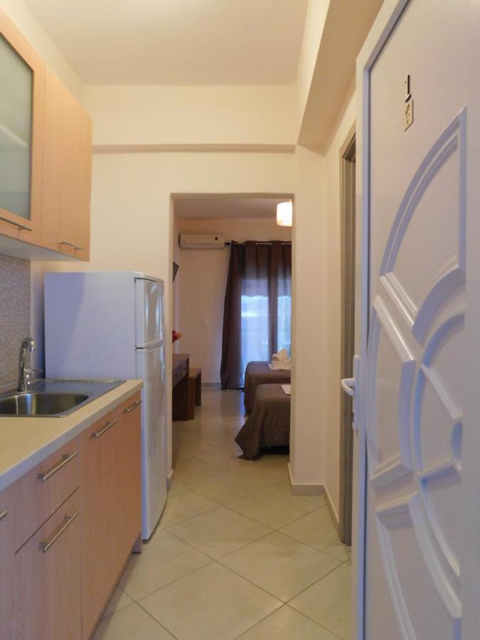 Anna House 1 Hotel Szárti Kültér fotó