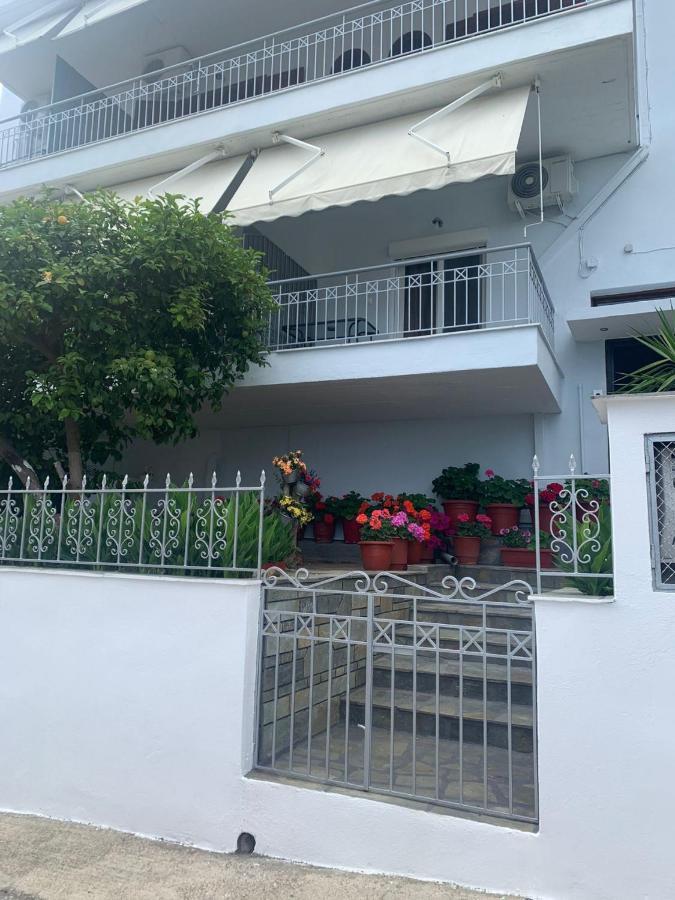 Anna House 1 Hotel Szárti Kültér fotó